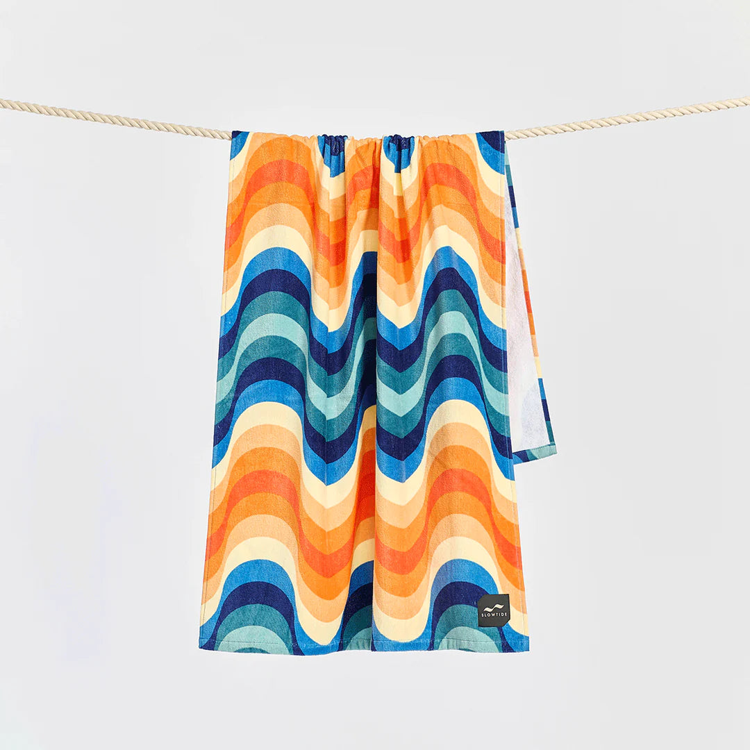 FLIPSIDE_BEACHTOWEL_LAGOON_HANGING_1080x_cdf1c3df-84d9-4870-b711-8d18e211de2a.webp