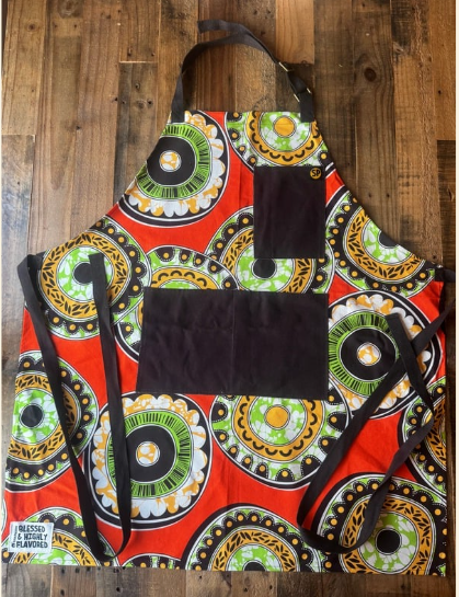 Susan Apron – Vibrant Cotton Canvas Kitchen Apron with Pockets